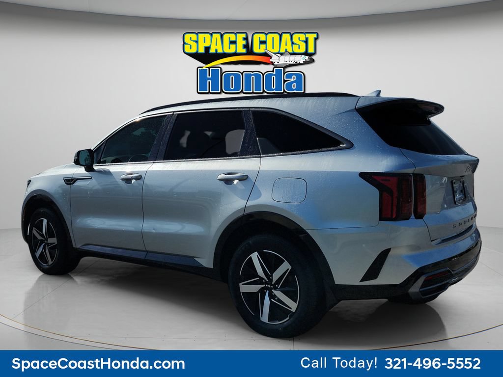Used 2022 Kia Sorento S FWD image 5