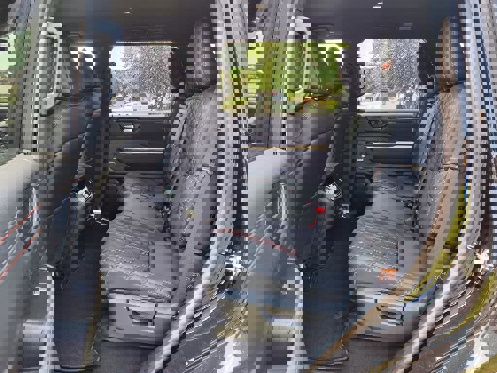 New 2025 Nissan Armada PRO-4X image 6