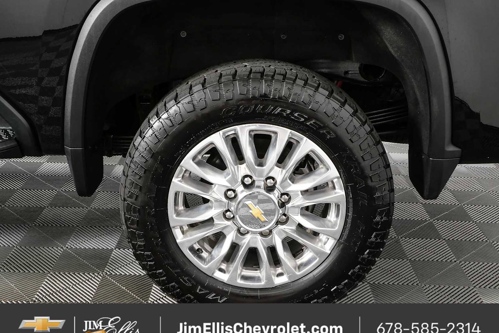 Used 2022 Chevrolet Silverado 2500 High Country w/ Z71 Off-Road Package AWD/4WD image 36
