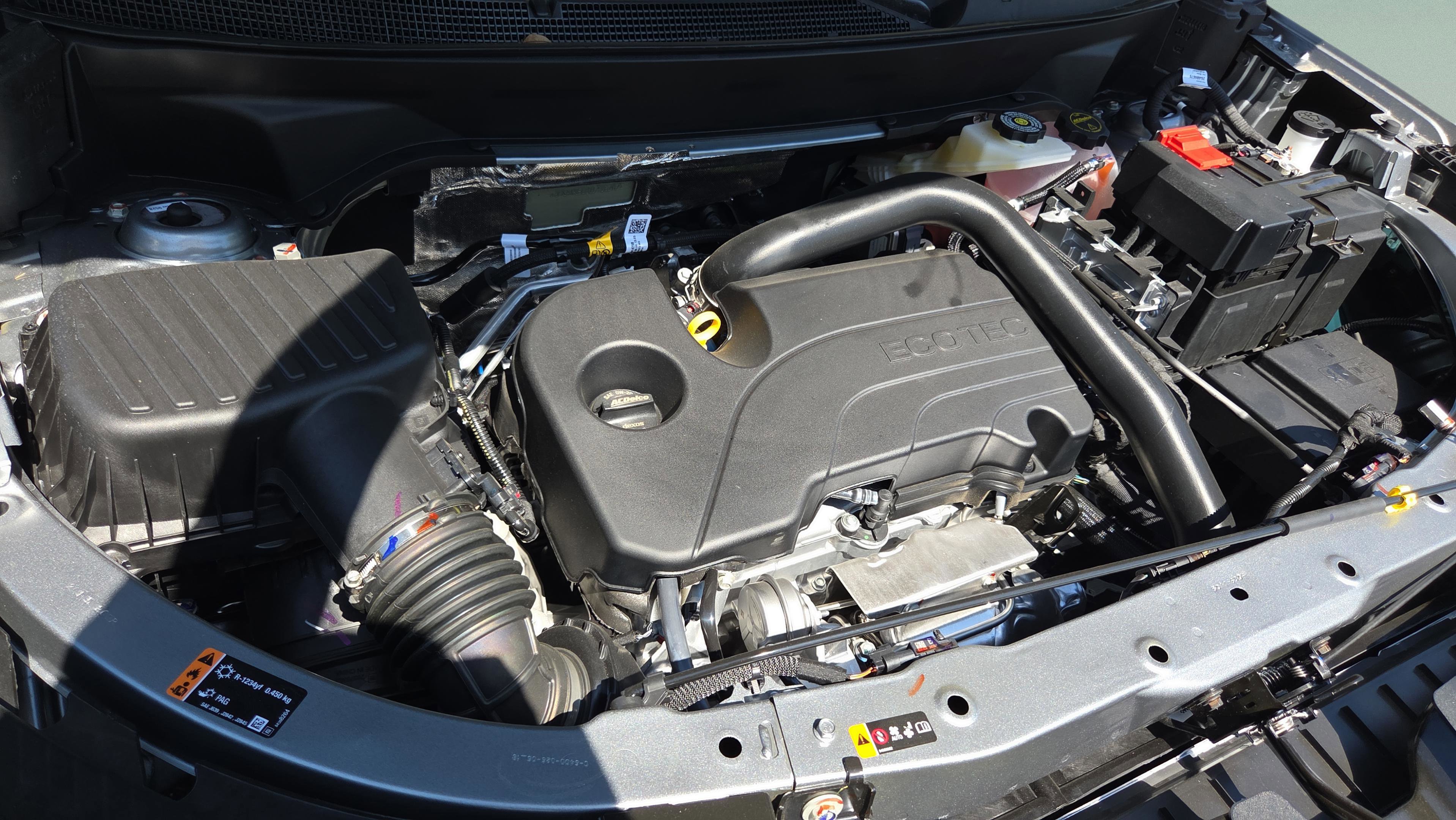 New 2026 Chevrolet Equinox ACTIV w/ LPO, Floor Liner Package image 25