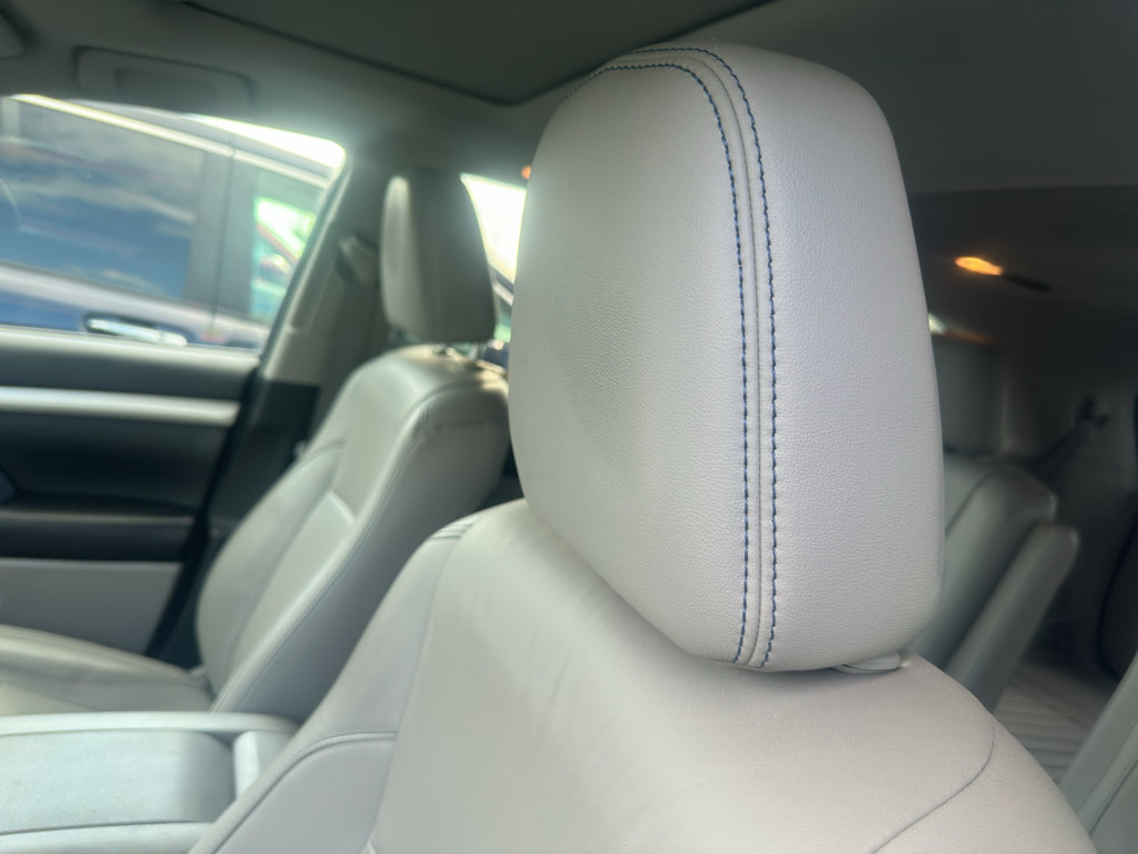 Used 2018 Toyota Highlander XLE image 9