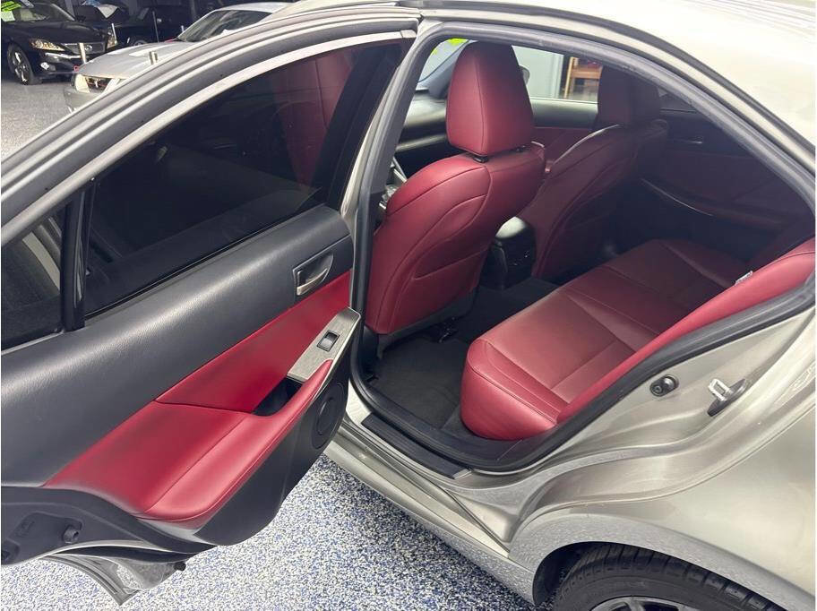 Used 2020 Lexus IS 350 F Sport w/ F Sport Package image 15