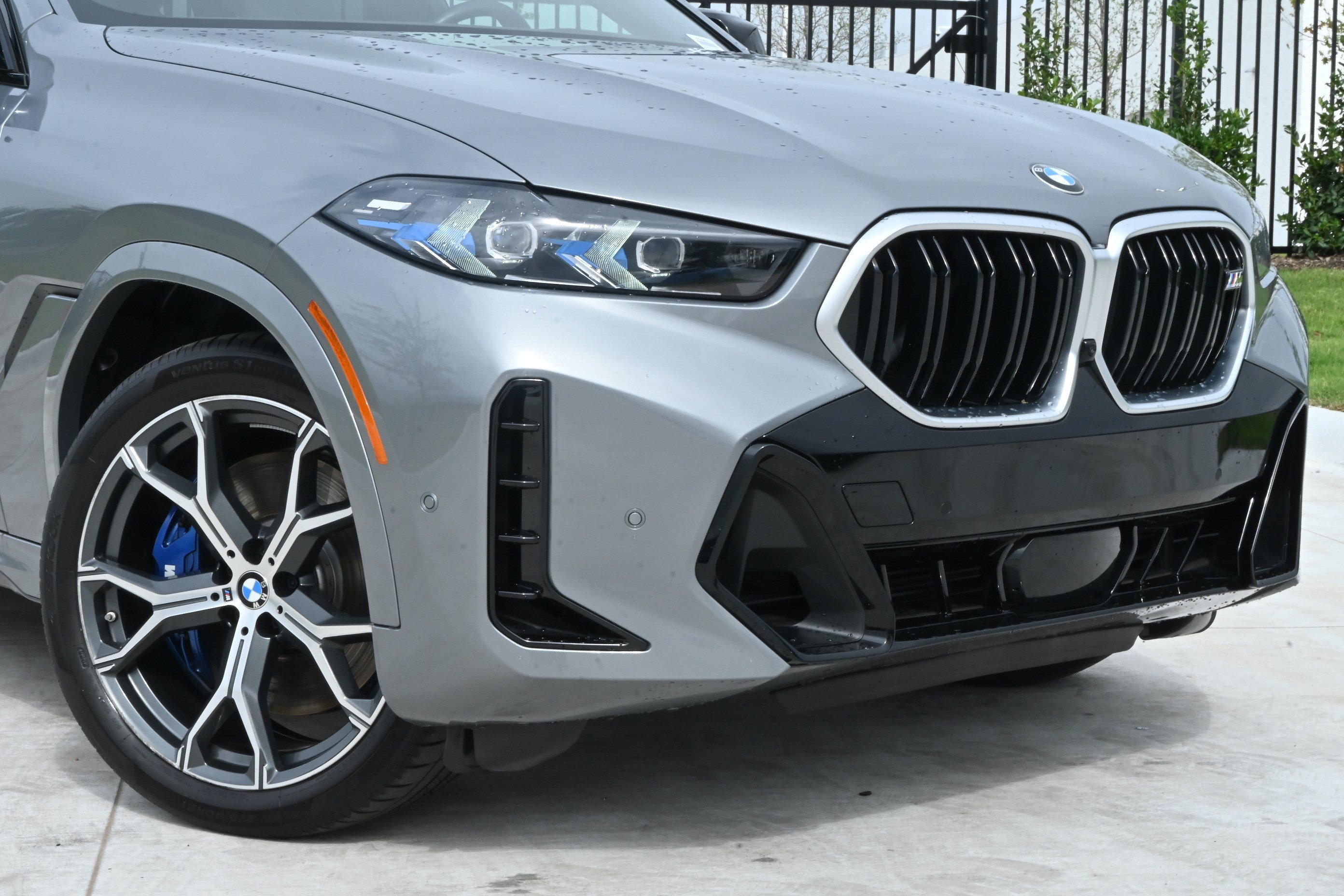 Certified 2026 BMW X6 M60i AWD/4WD image 10