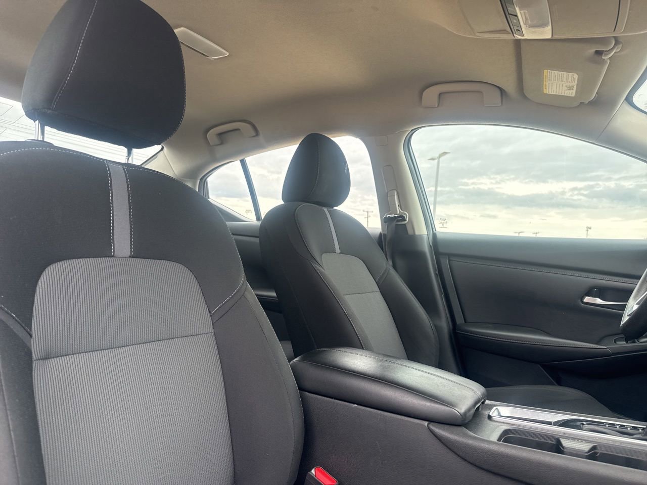 Certified 2024 Nissan Sentra SV FWD image 27