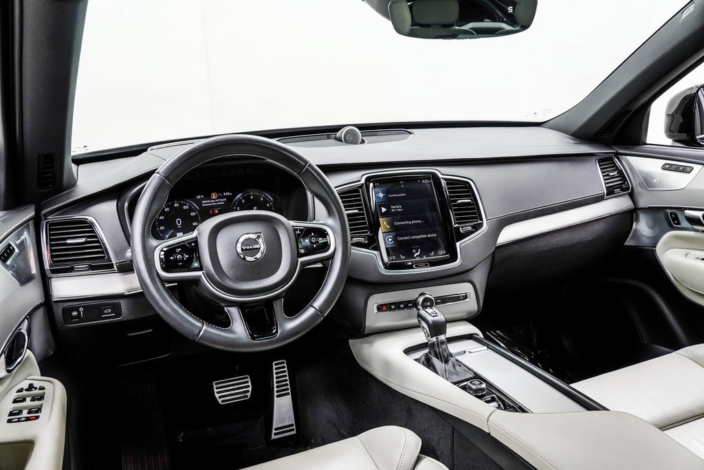 Used 2021 Volvo XC90 T6 R-Design w/ Advanced Package image 5