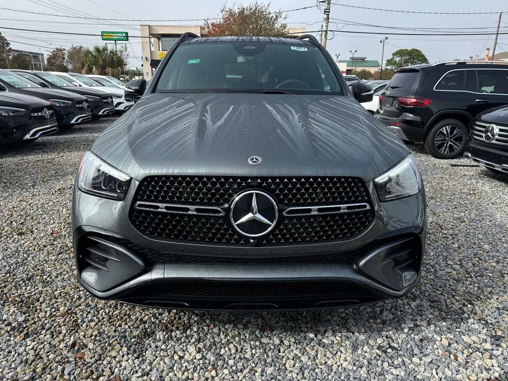 Used 2025 Mercedes-Benz GLE 450e 4MATIC image 2