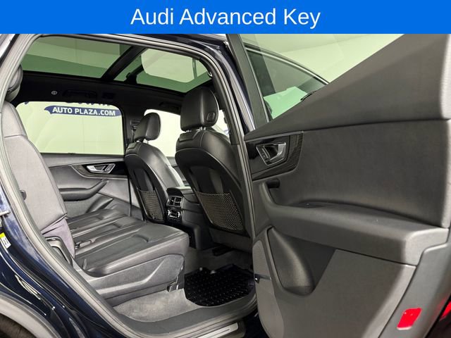 Used 2017 Audi Q7 3.0T Prestige AWD/4WD image 19