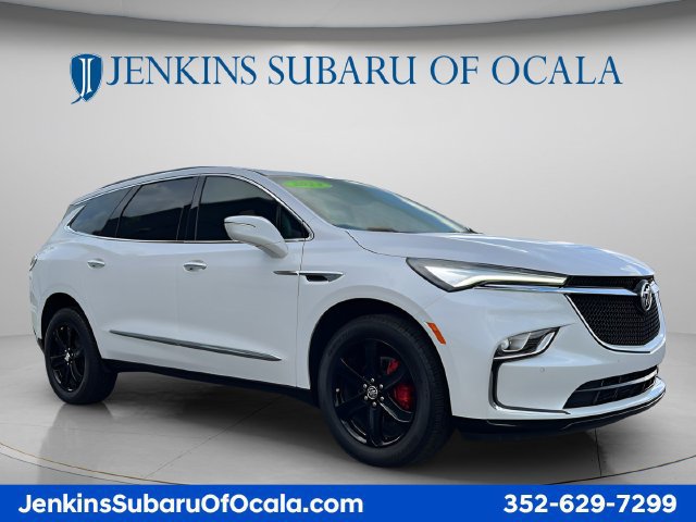Used 2024 Buick Enclave Essence w/ Experience Buick Package