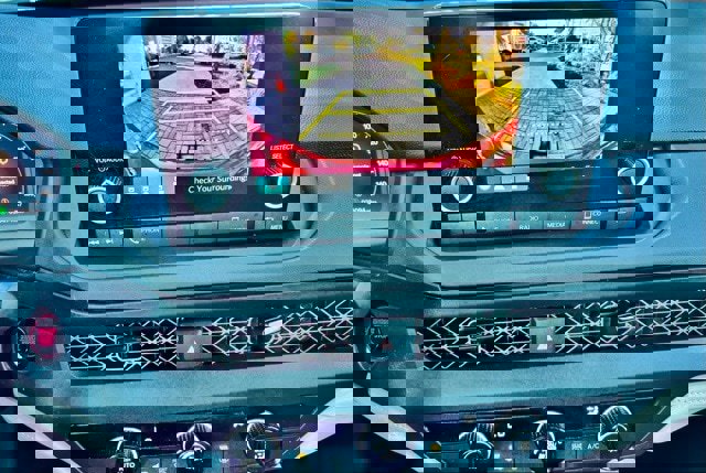 Certified 2025 Honda Accord LX image 22