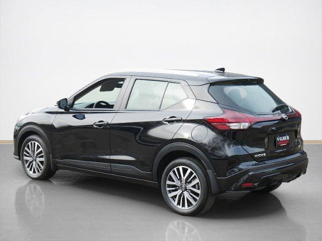 Certified 2024 Nissan Kicks SV image 5