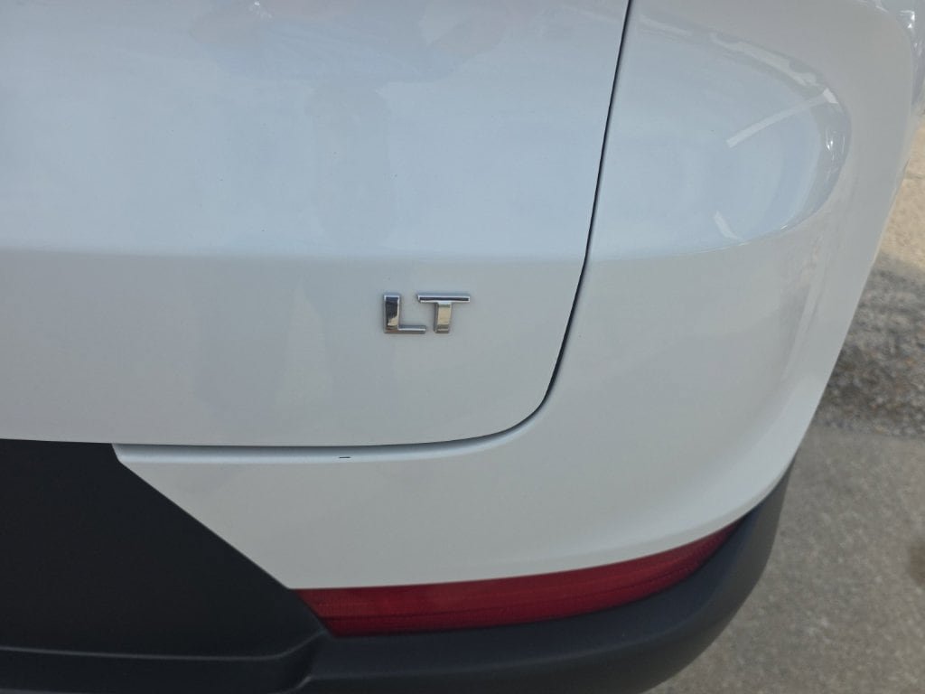 Used 2025 Chevrolet TrailBlazer LT FWD image 5