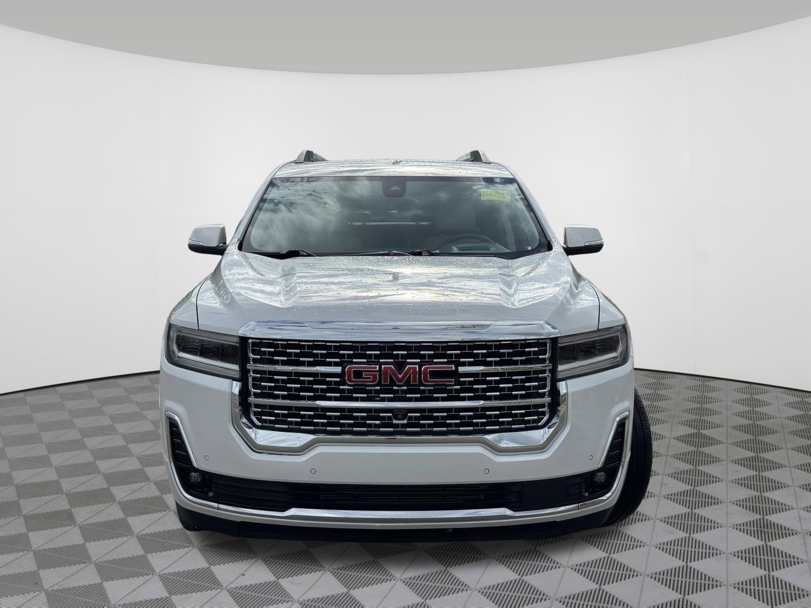 Used 2020 GMC Acadia Denali w/ Technology Package image 18