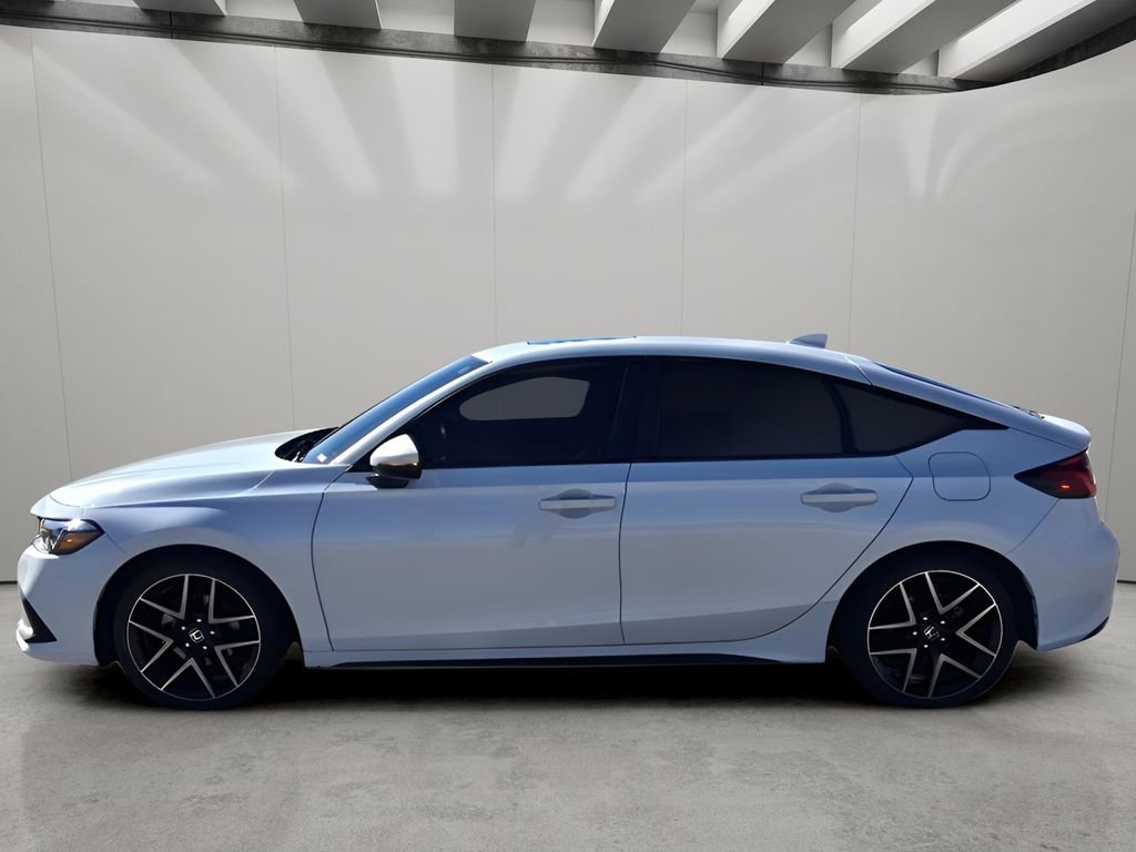 Used 2022 Honda Civic Sport Touring image 2