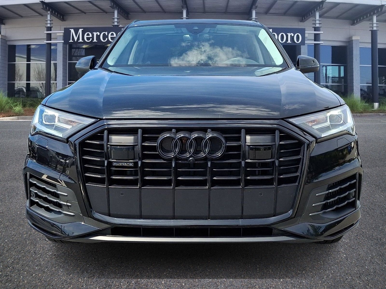 Used 2023 Audi Q7 3.0T Premium Plus AWD/4WD image 2