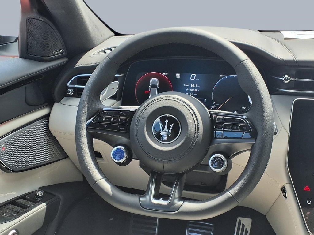 New 2026 Maserati Grecale Modena AWD/4WD image 9
