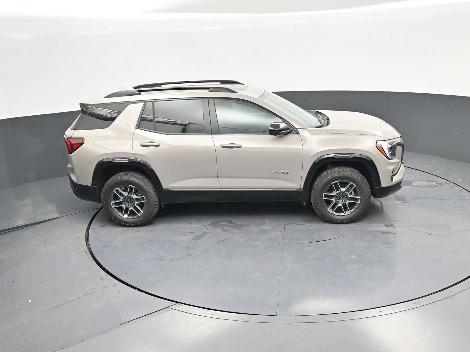 New 2026 GMC Terrain AT4 w/ Technology Package II AWD/4WD image 32
