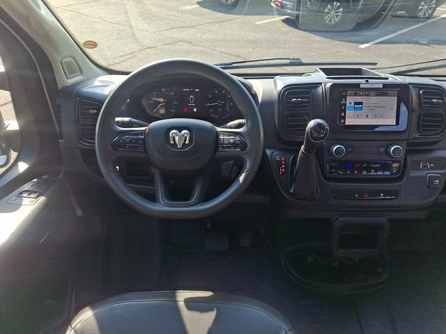 Used 2024 RAM ProMaster 2500 w/ Convenience Group FWD image 11
