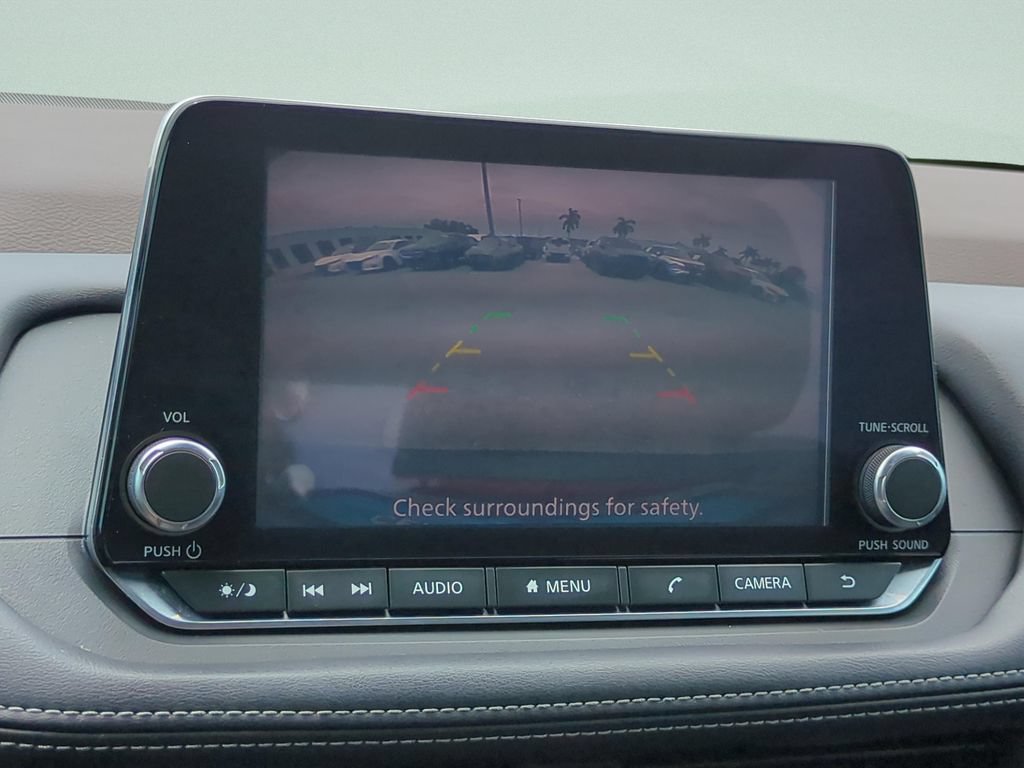 Used 2021 Nissan Rogue S FWD image 16