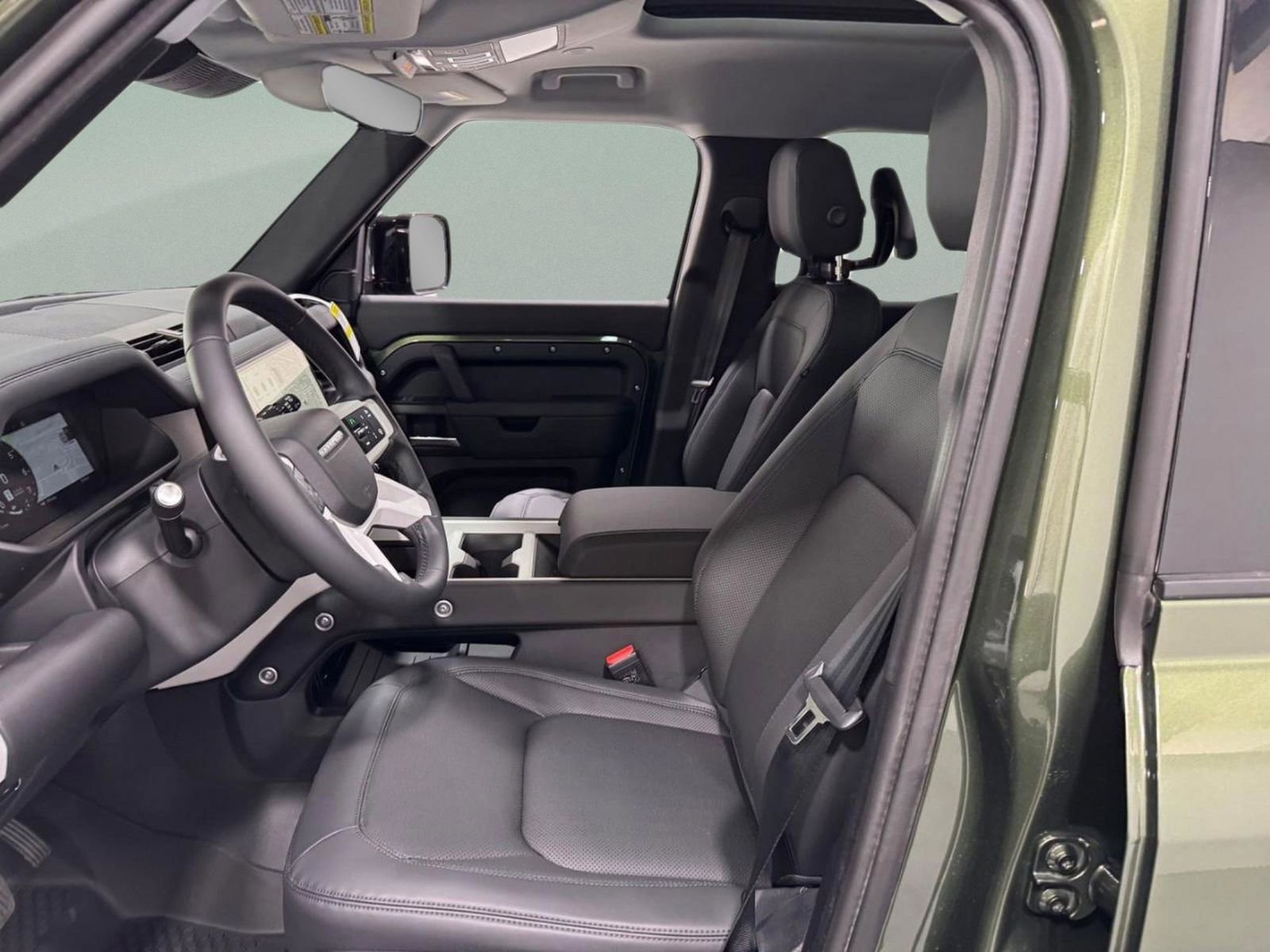 New 2026 Land Rover Defender 110 S image 24