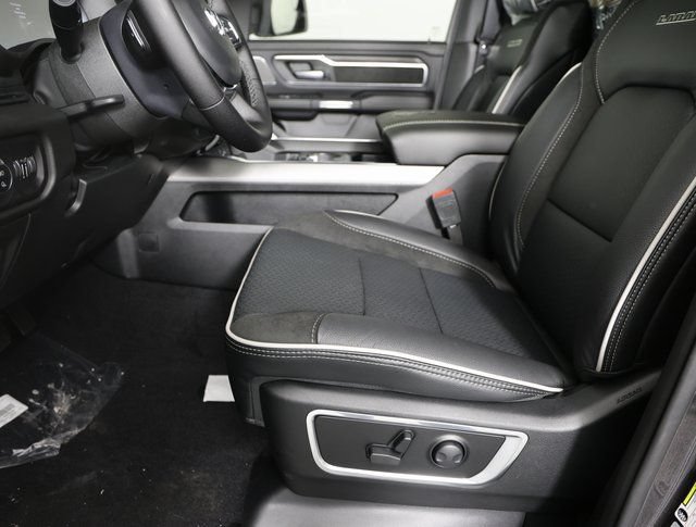 Used 2025 RAM 1500 Laramie w/ Night Edition AWD/4WD image 13