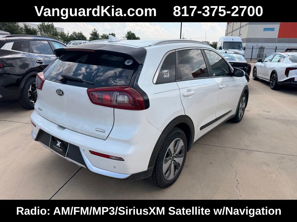 Used 2019 Kia Niro EX w/ Option Group 040 FWD image 4