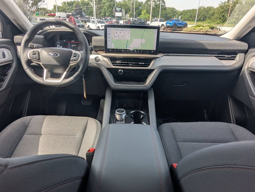 New 2026 Ford Explorer Active AWD/4WD image 14