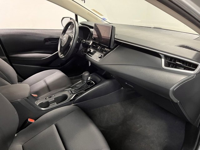 Used 2023 Toyota Corolla LE image 11