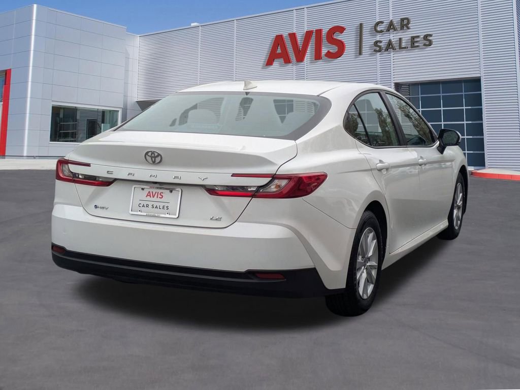 Used 2025 Toyota Camry LE FWD image 6