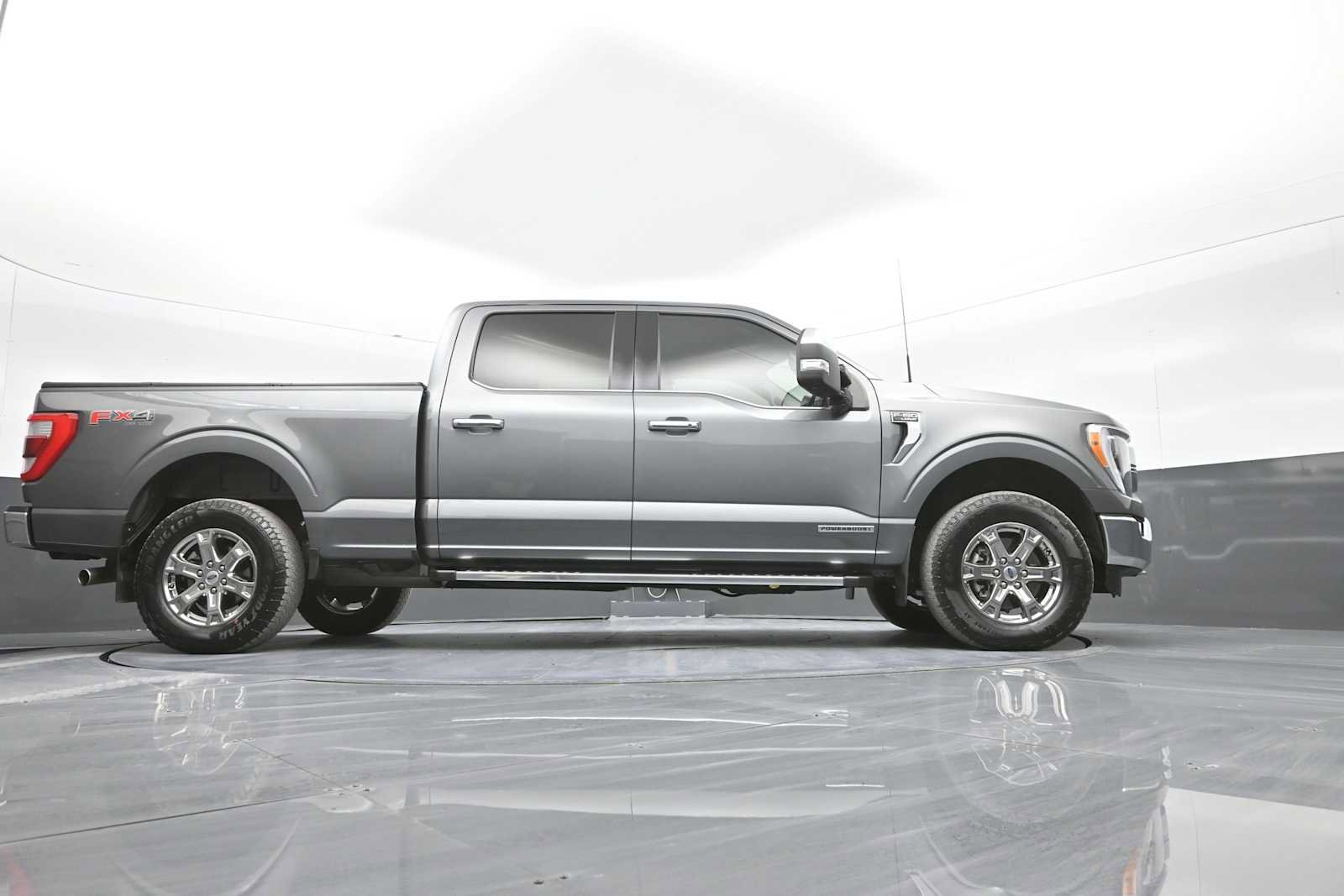 Used 2023 Ford F150 Lariat w/ Trailer Tow Package image 43