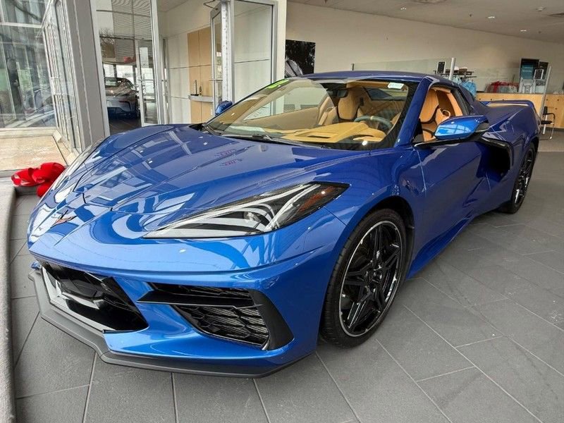 Used 2022 Chevrolet Corvette Stingray Premium Conv w/ Z51 Performance Package image 6