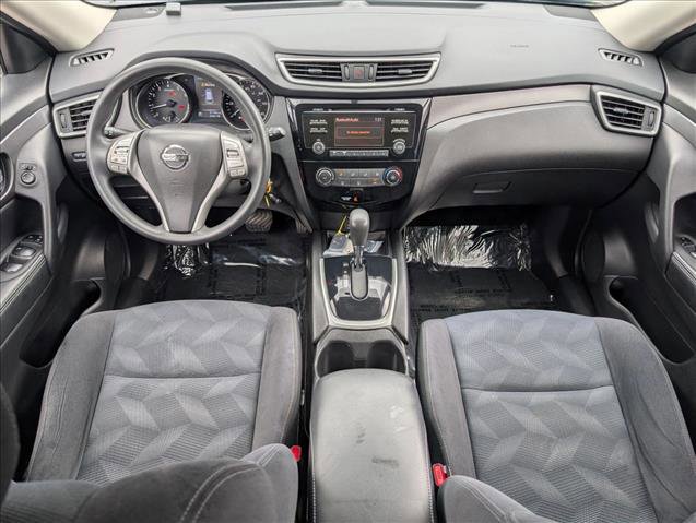 Used 2016 Nissan Rogue S w/ Appearance Package image 15