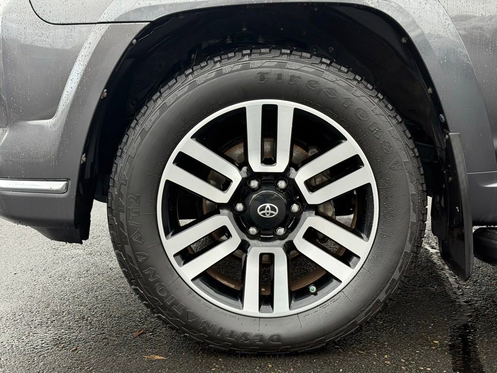 Used 2017 Toyota 4Runner Limited image 9