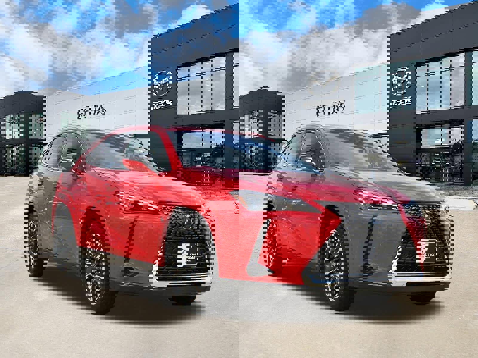 Used 2024 Lexus UX 250h FWD w/ Premium Package image 4