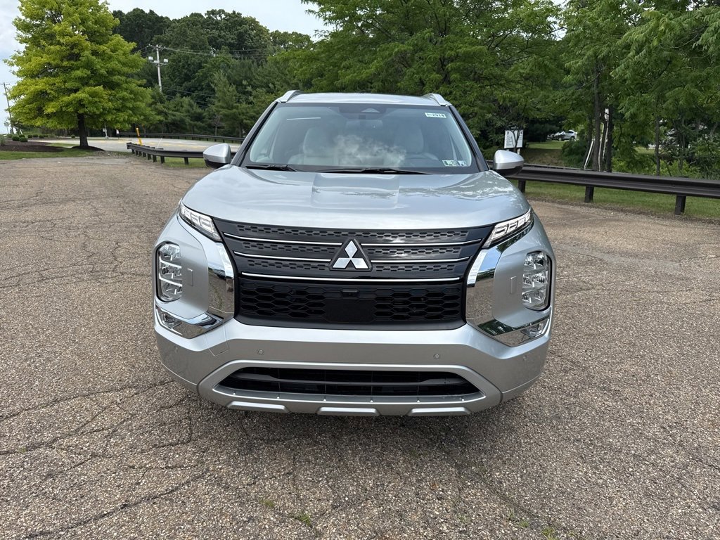 New 2025 Mitsubishi Outlander SEL image 15
