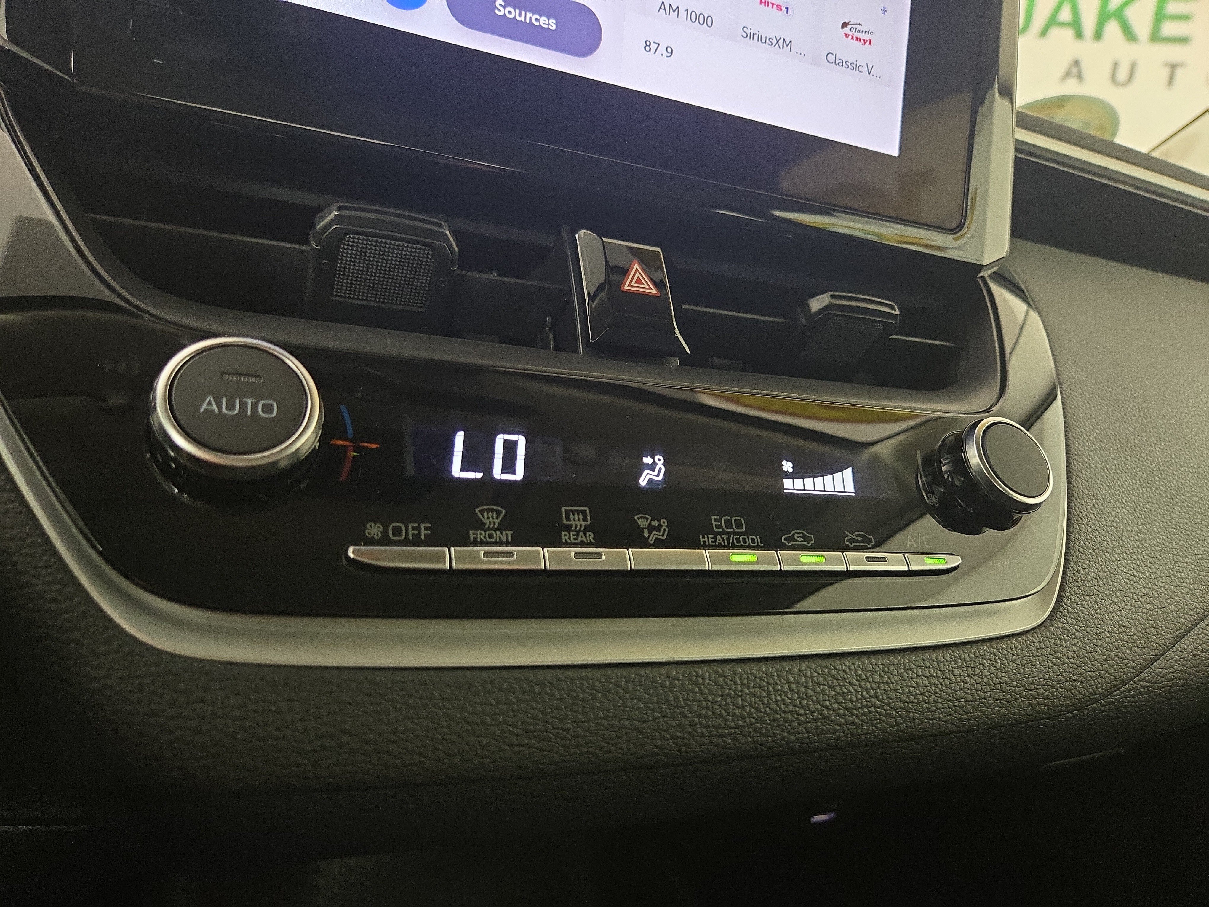 Used 2025 Toyota Corolla LE FWD image 26