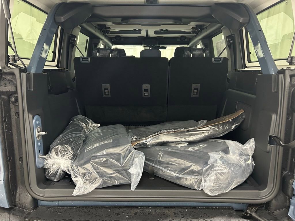 New 2025 Ford Bronco Heritage Edition image 29