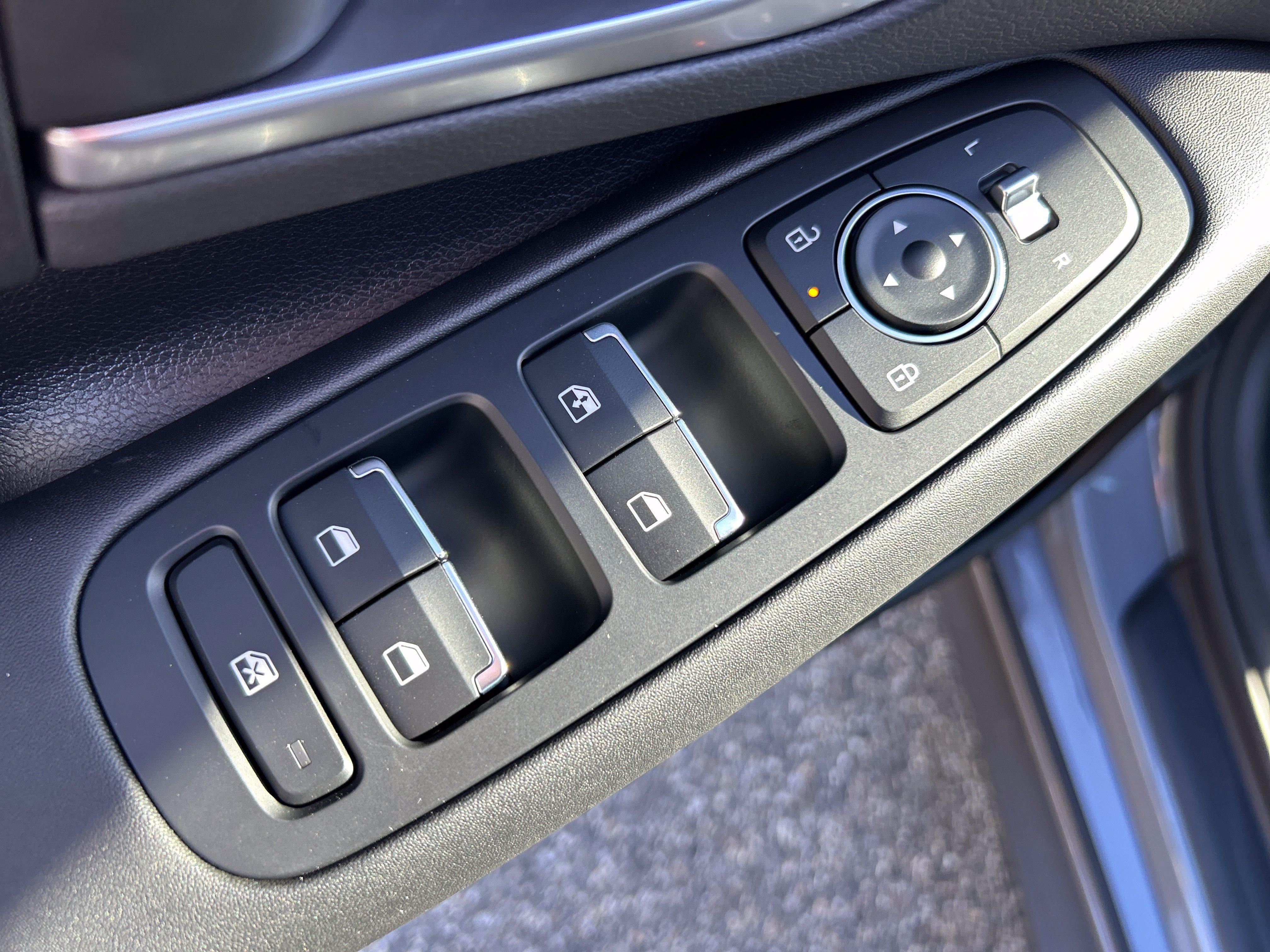 New 2026 Hyundai Sonata SE FWD image 46