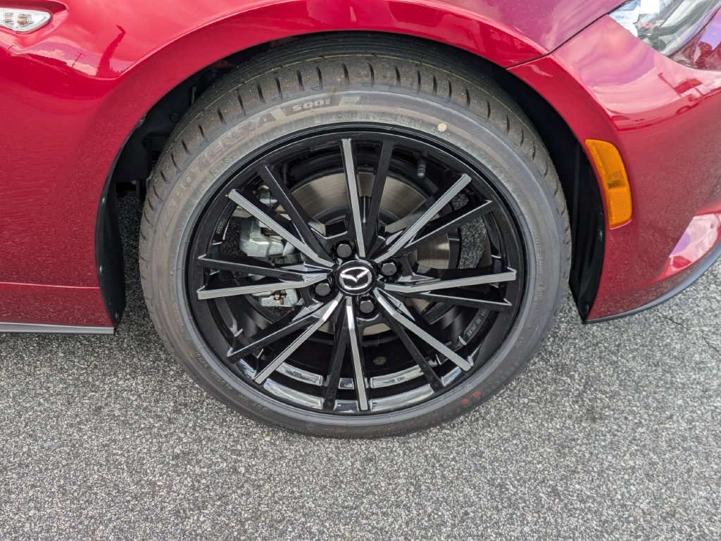 New 2026 MAZDA MX-5 Miata RF Grand Touring RWD image 11