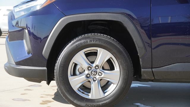 Used 2024 Toyota RAV4 XLE image 5