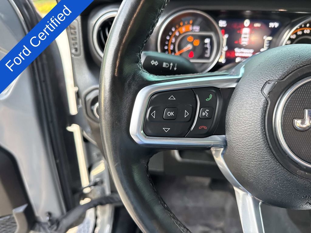 Used 2022 Jeep Wrangler Unlimited Sahara image 24