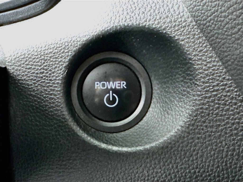 Used 2024 Toyota Corolla Cross AWD Hybrid image 29