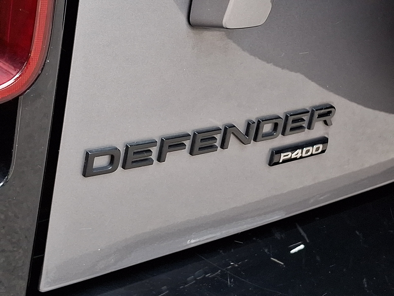 Used 2023 Land Rover Defender 110 X-Dynamic SE AWD/4WD image 30