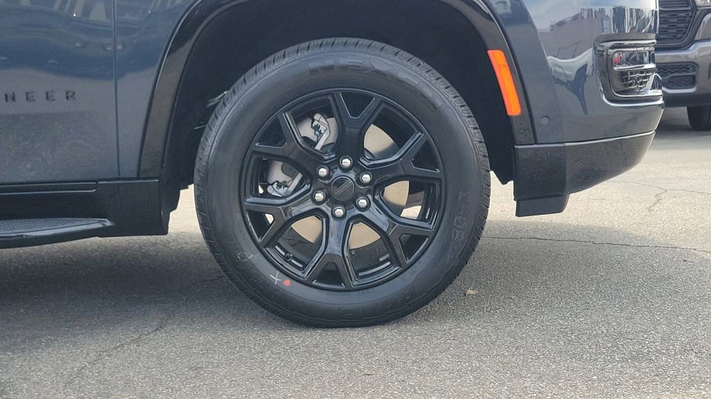 New 2025 Jeep Wagoneer Series II image 5