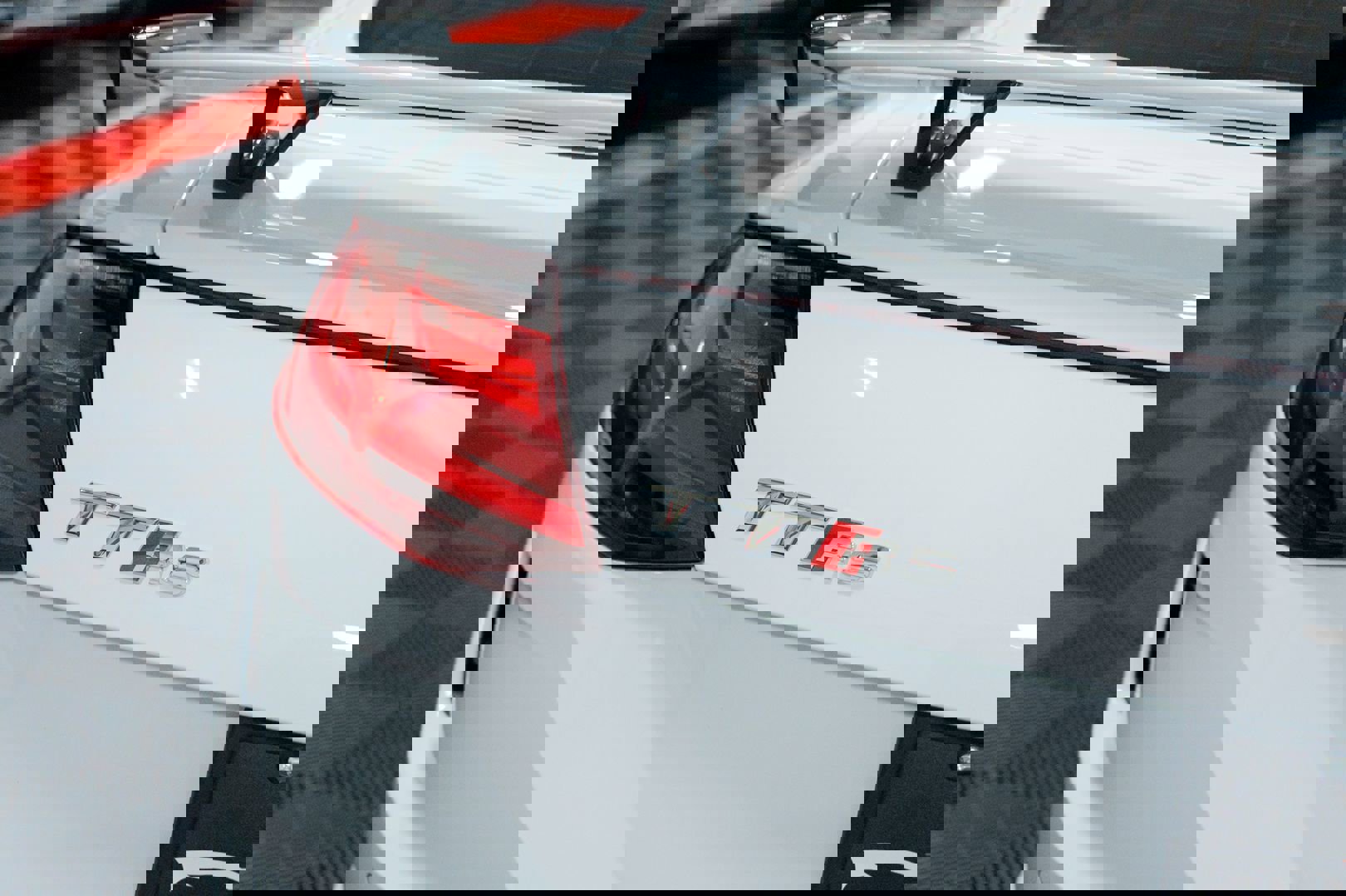 Used 2021 Audi TT RS AWD/4WD image 9