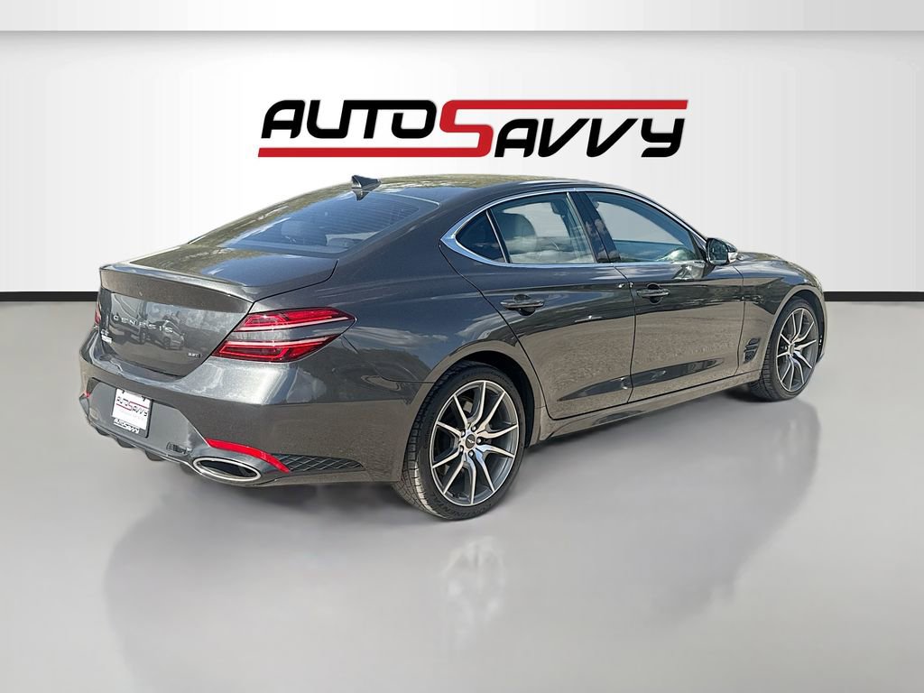 Used 2022 Genesis G70 3.3T image 7