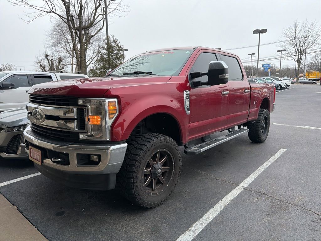 Used 2018 Ford F250 XLT w/ XLT Premium Package image 2