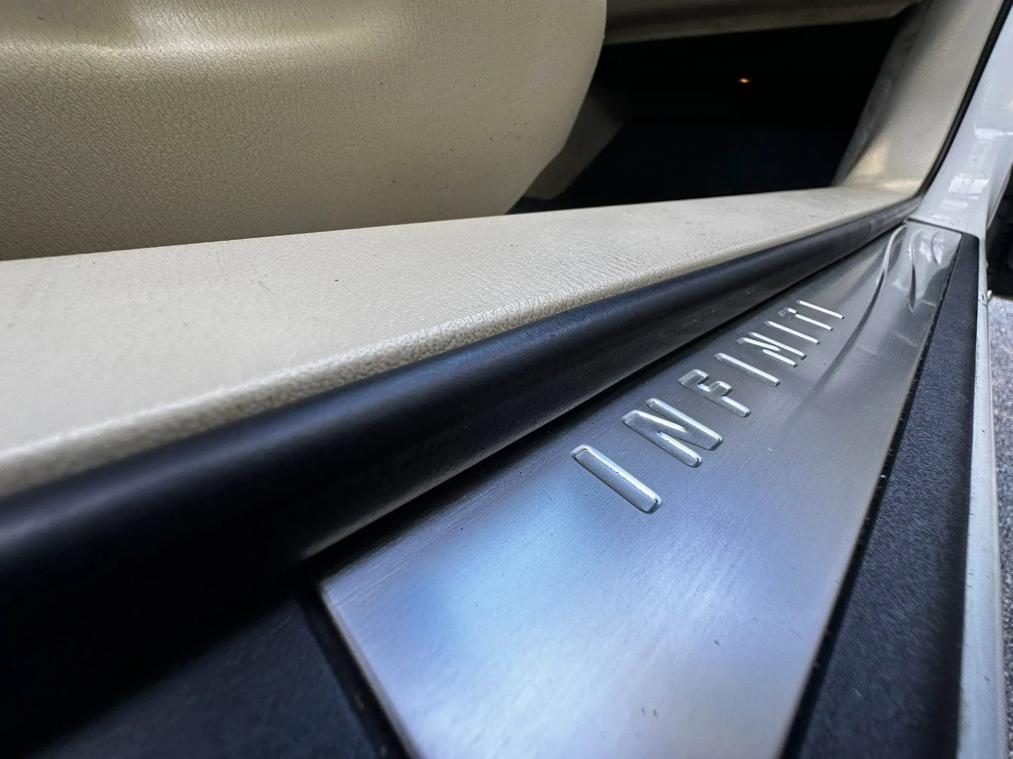 Used 2013 INFINITI M37 w/ Premium Pkg RWD image 40