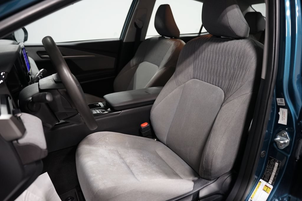 Certified 2025 Toyota Camry LE FWD image 27