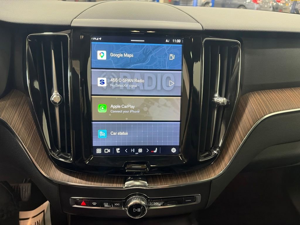 Used 2023 Volvo XC60 B5 Plus w/ Climate Package AWD/4WD image 10