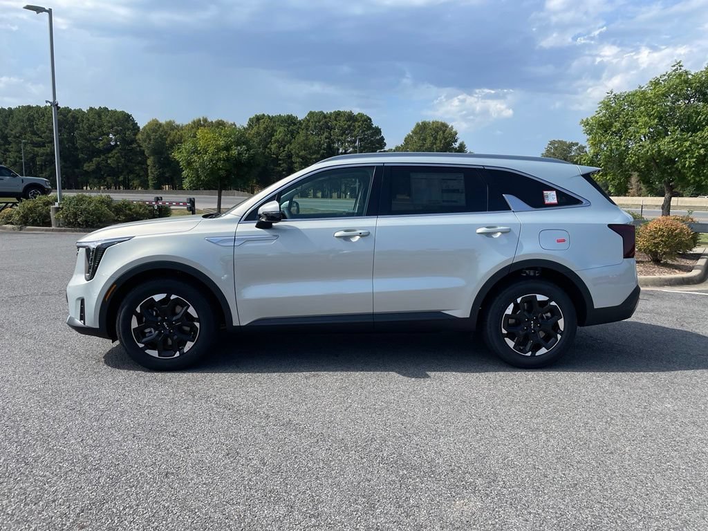 New 2026 Kia Sorento S w/ S Panoramic Sunroof Package FWD image 4